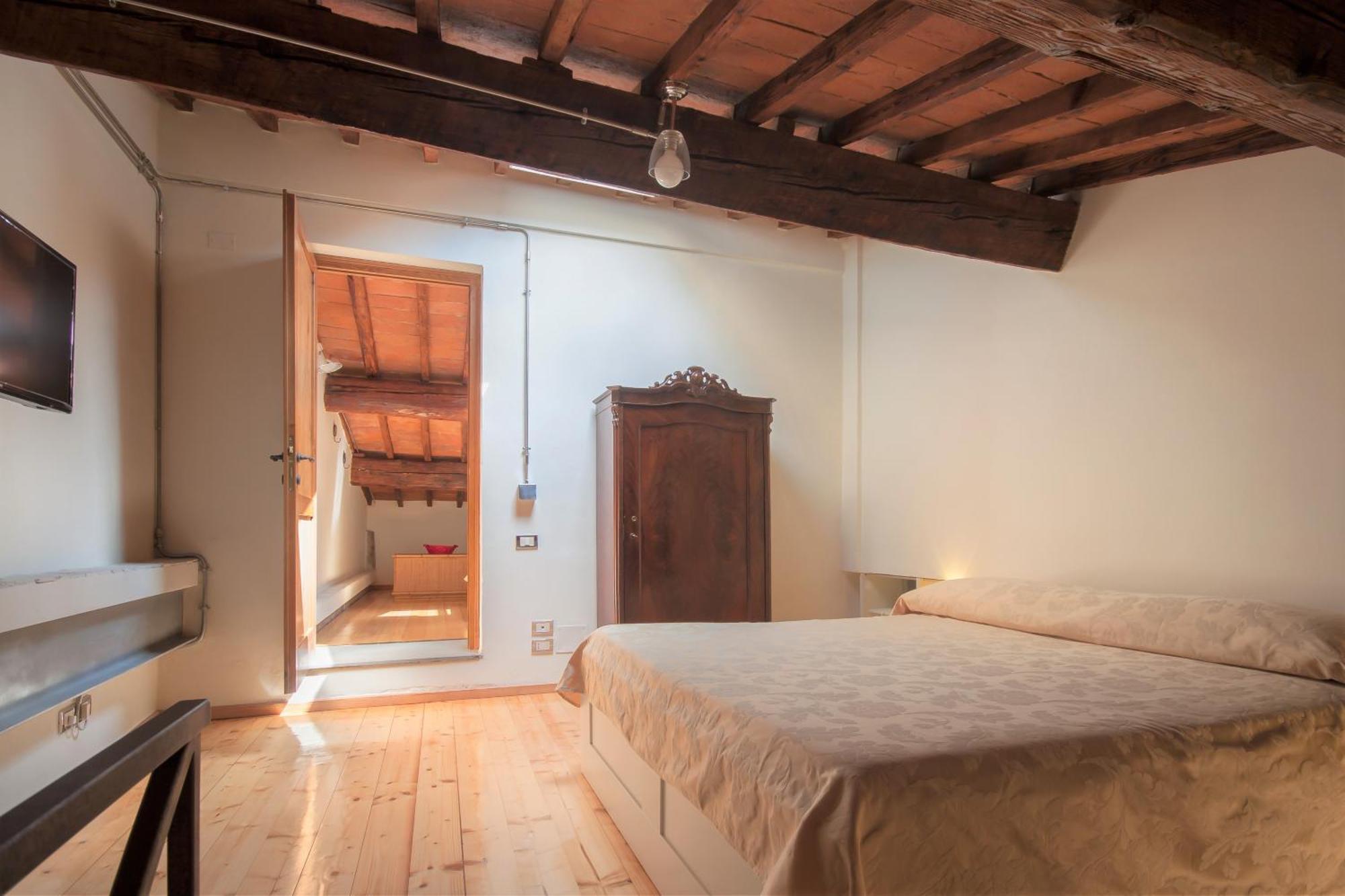 Uffizi - Flo Apartments Флоренция Экстерьер фото